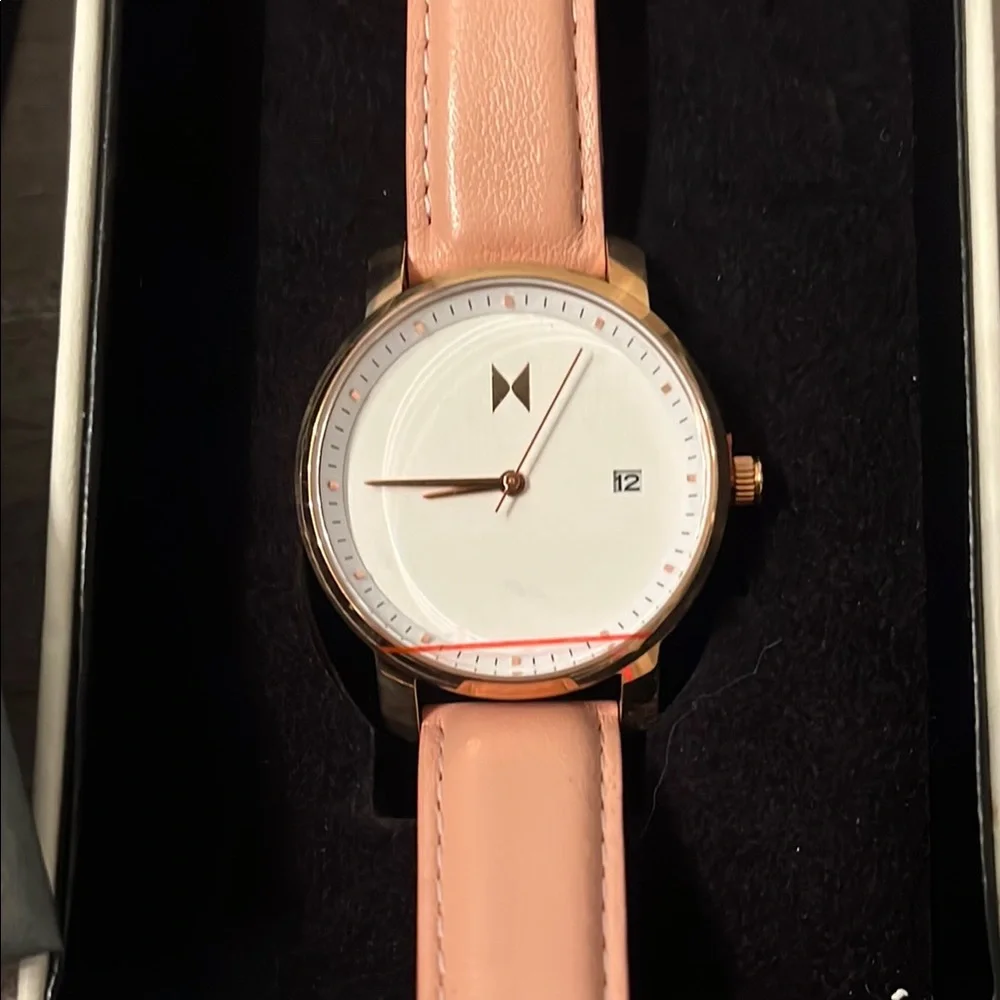 NEW MVMT Leather Band Minimalist Watch